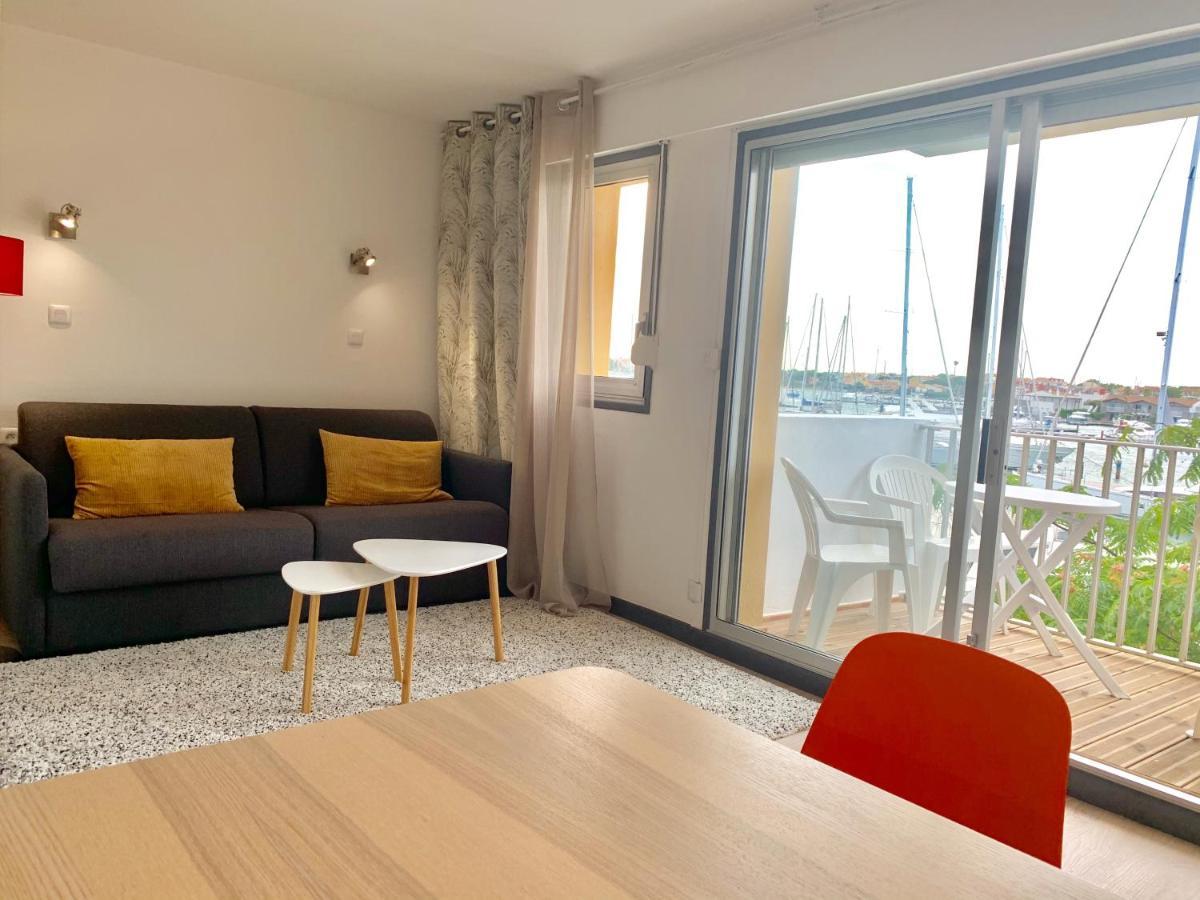 Appartement 1Ere Ligne Vue Port Avec Balcon, Piscine Agde Exterior foto